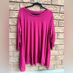 ▪️ 10/$25- George Sheer Back Detail Top‎